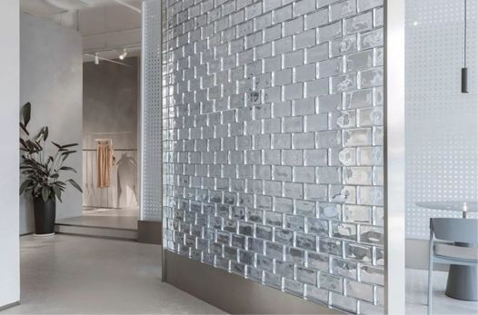 水晶玻璃制造中的關(guān)鍵問(wèn)題解析